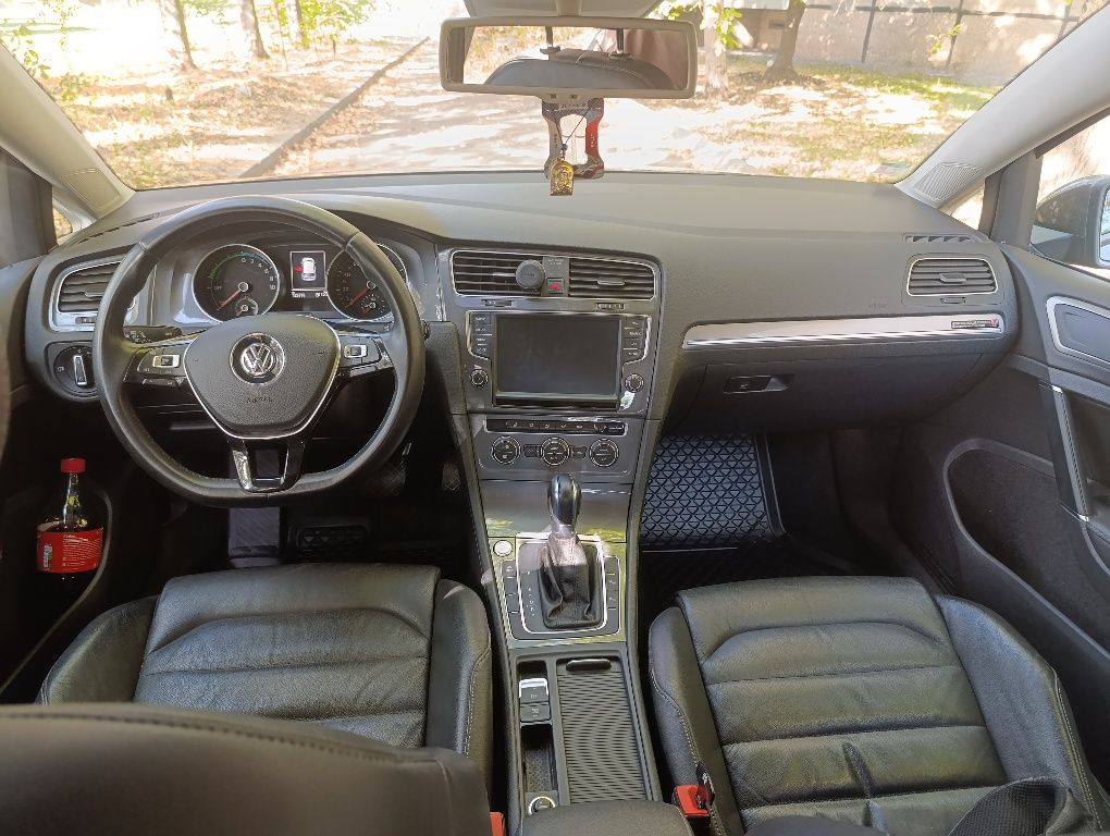 Volkswagen e-Golf