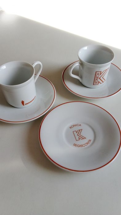 RARO conjunto de chávenas de café+pires de coleção