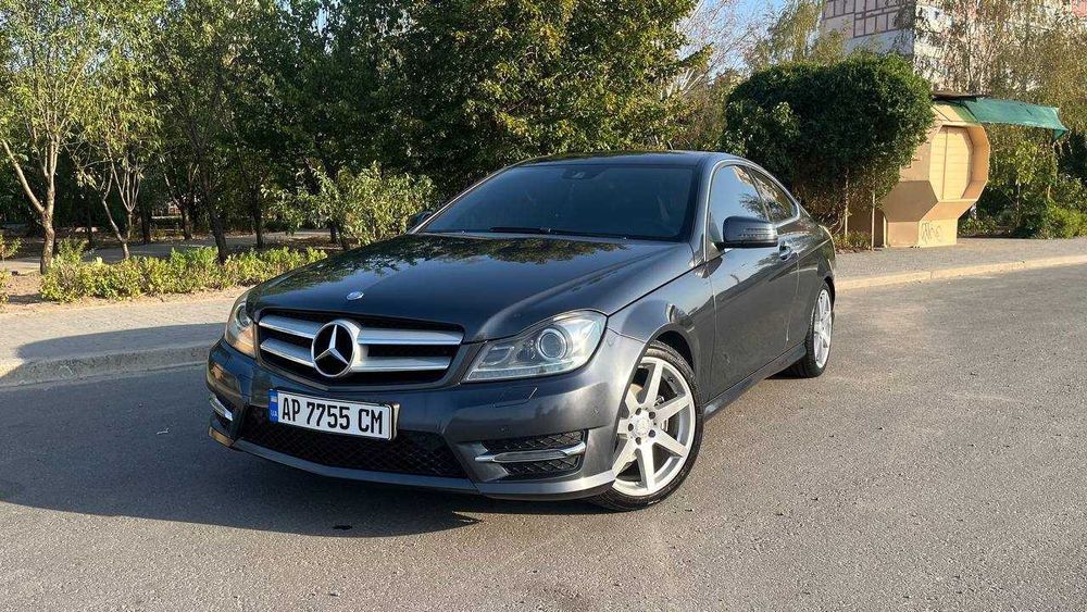 Mercedes-Benz C250 Coupe
