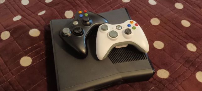 Xbox 360, 250gb [Freebot]-прошитий