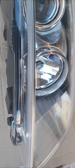 Фара Audi A8 D3 4E оригинал новая правая рестайл