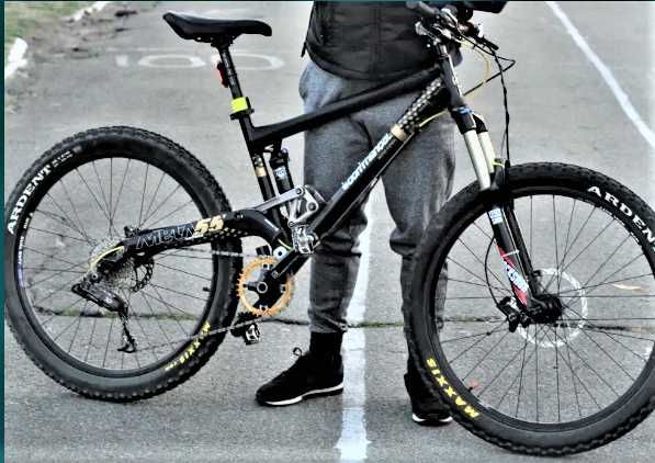 Редкая рама двухподвес Commencal Meta 5.5