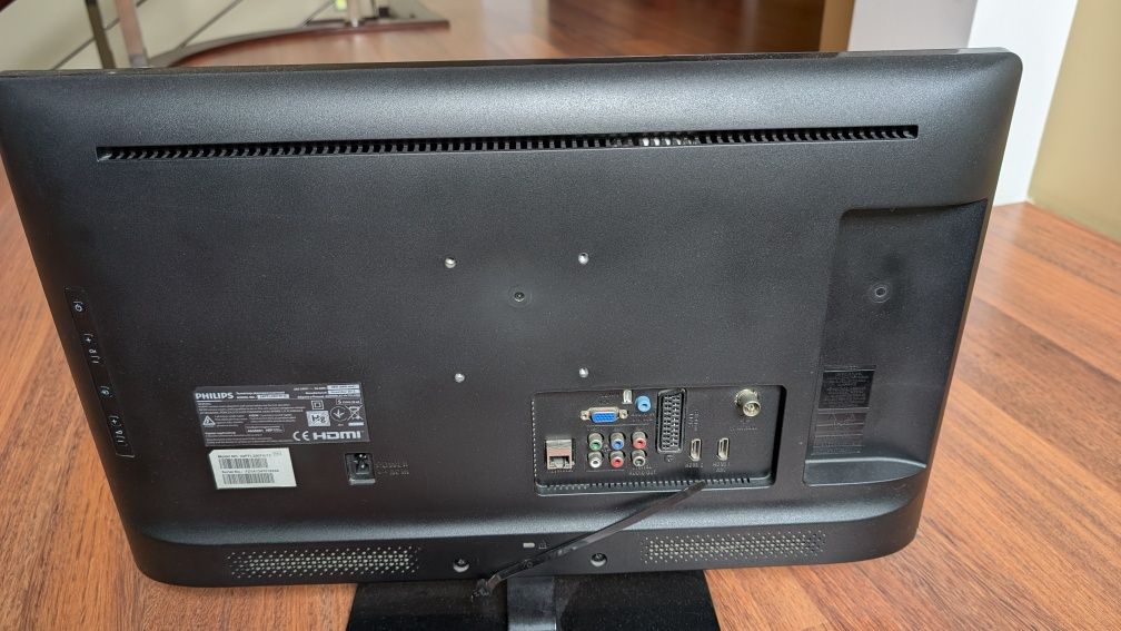 Телевізор Philips 24 PFL3507H/12