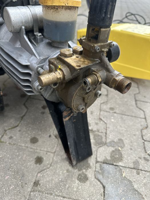 Myjka ciśnieniowa karcher hd855 profesjonalna