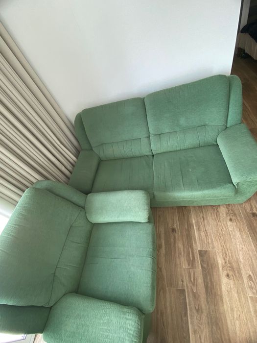 Conjunto de Sofás Verde - 3 Peças - 90€