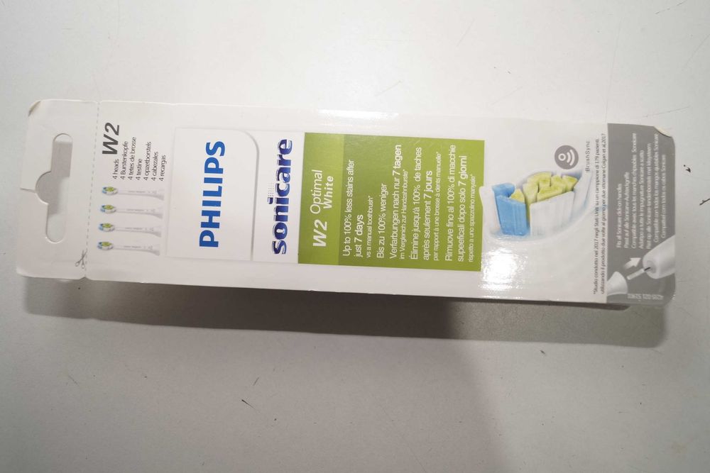 4 końcówki do szczoteczki Philips sonicare HX6064/65 W2 Optimal White