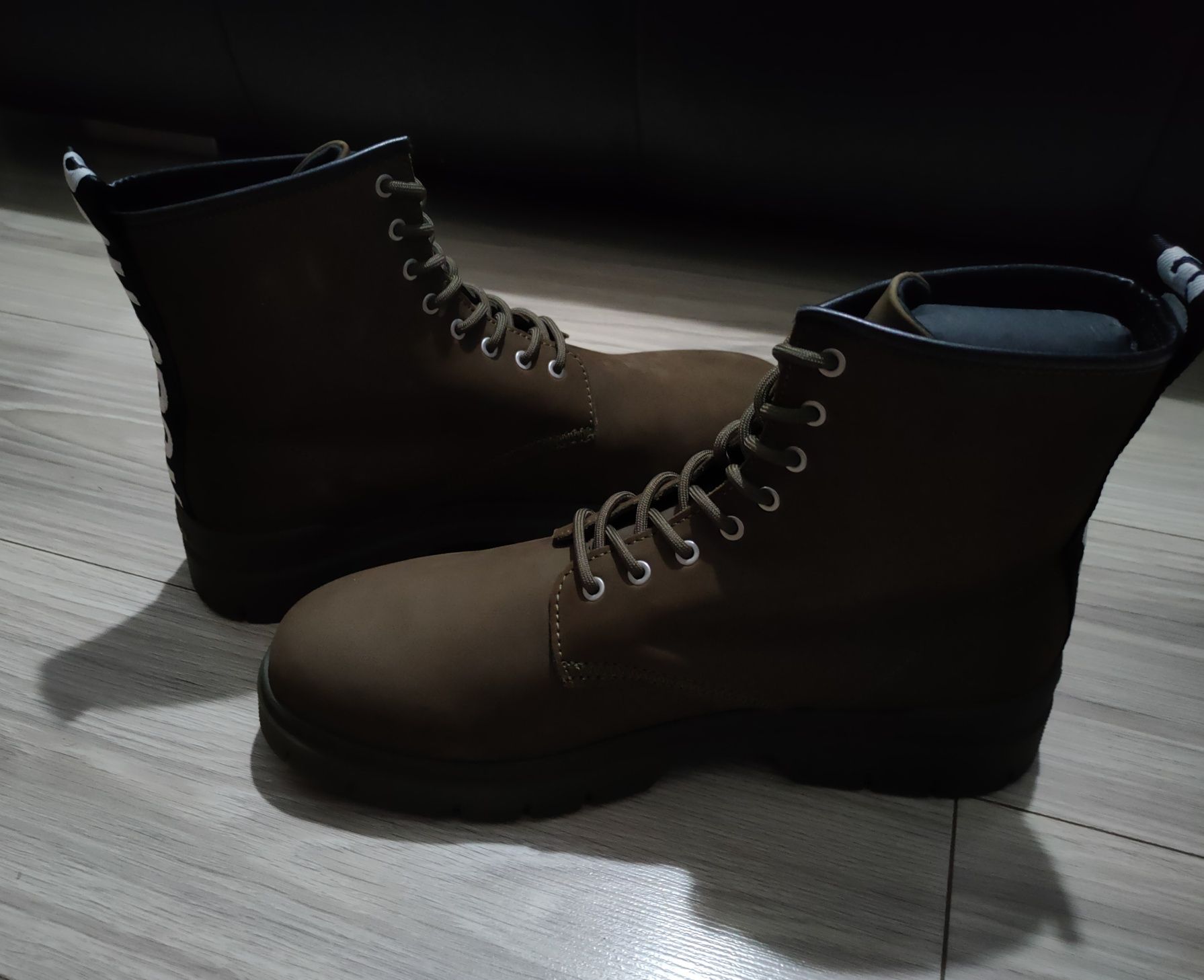 Buty męskie HUGO Boss 46 nowe