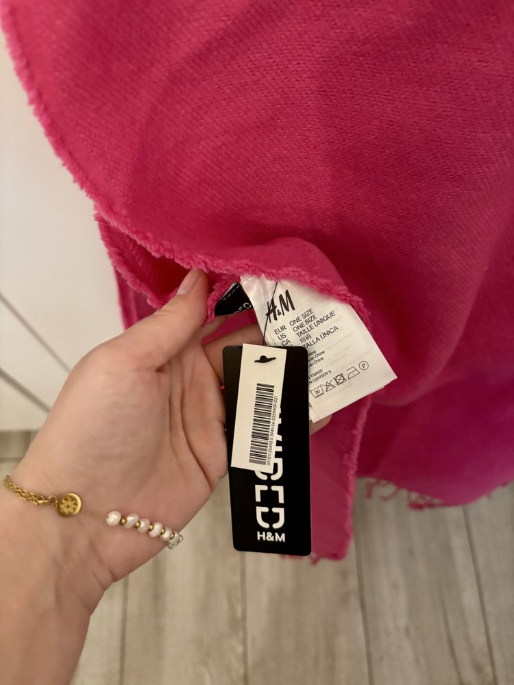Nowy obszerny szal H&M róż fuksja