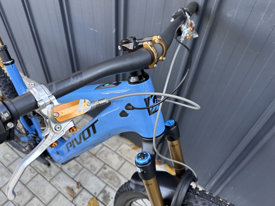 Топ! Преміальний електропідвіс Pivot Shuttle Am Pro X0 XL