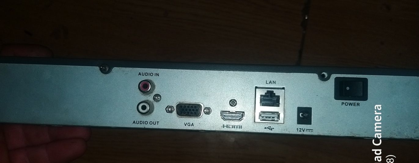 Продам  відеореєстратор HIKVISION DS-7608HI
