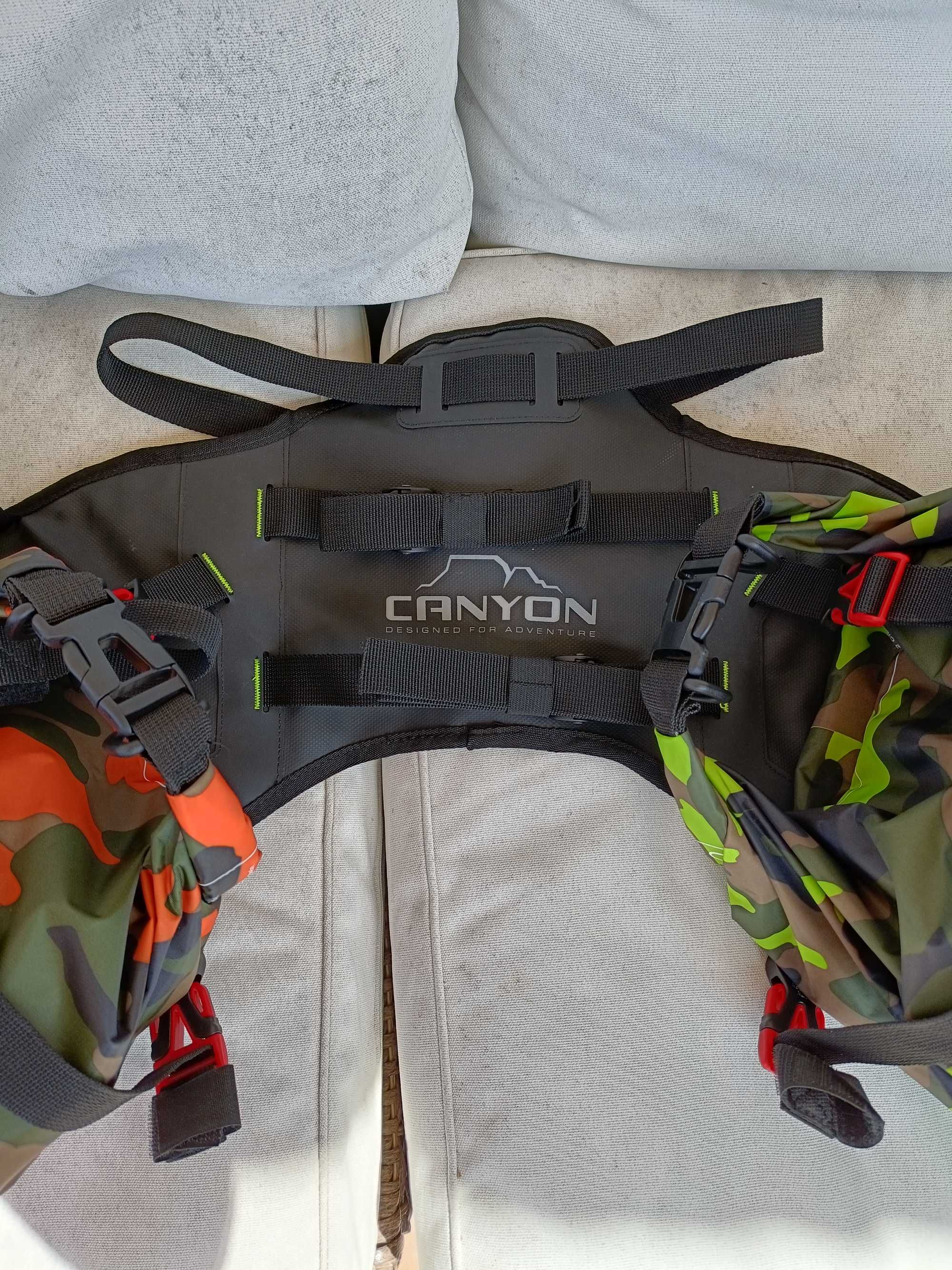 Base GRT721 Givi Canyon