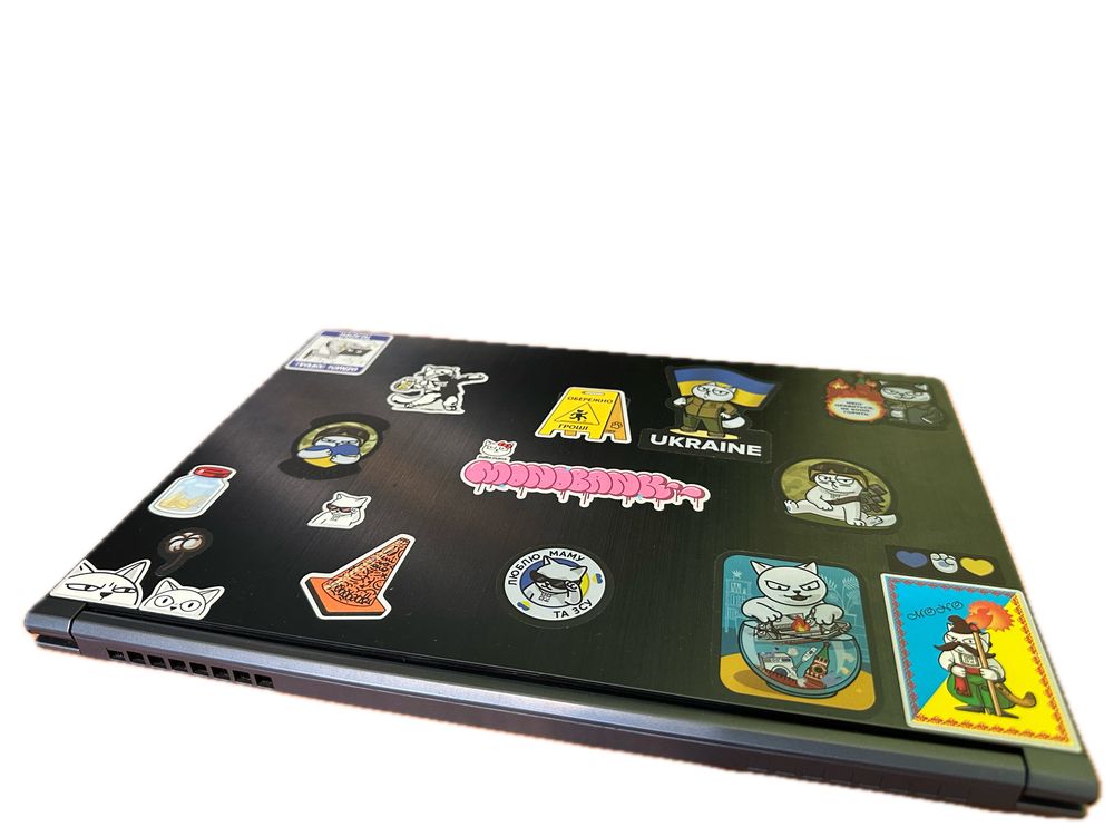 Ноутбук Msi modern 14 i5 8gb 512gb ультрабук