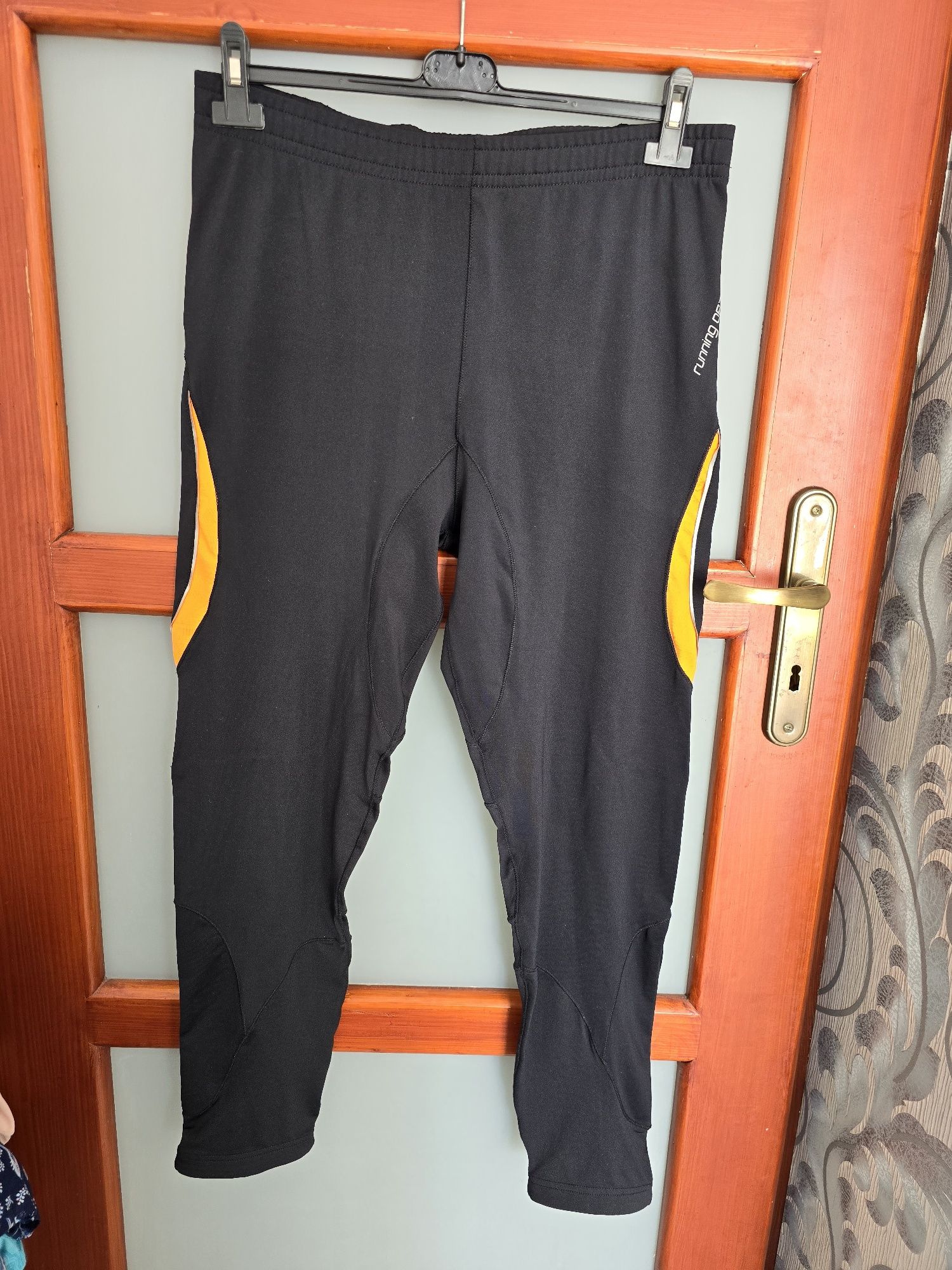 Spodnie sportowe do biegania legginsy rozmiar XL