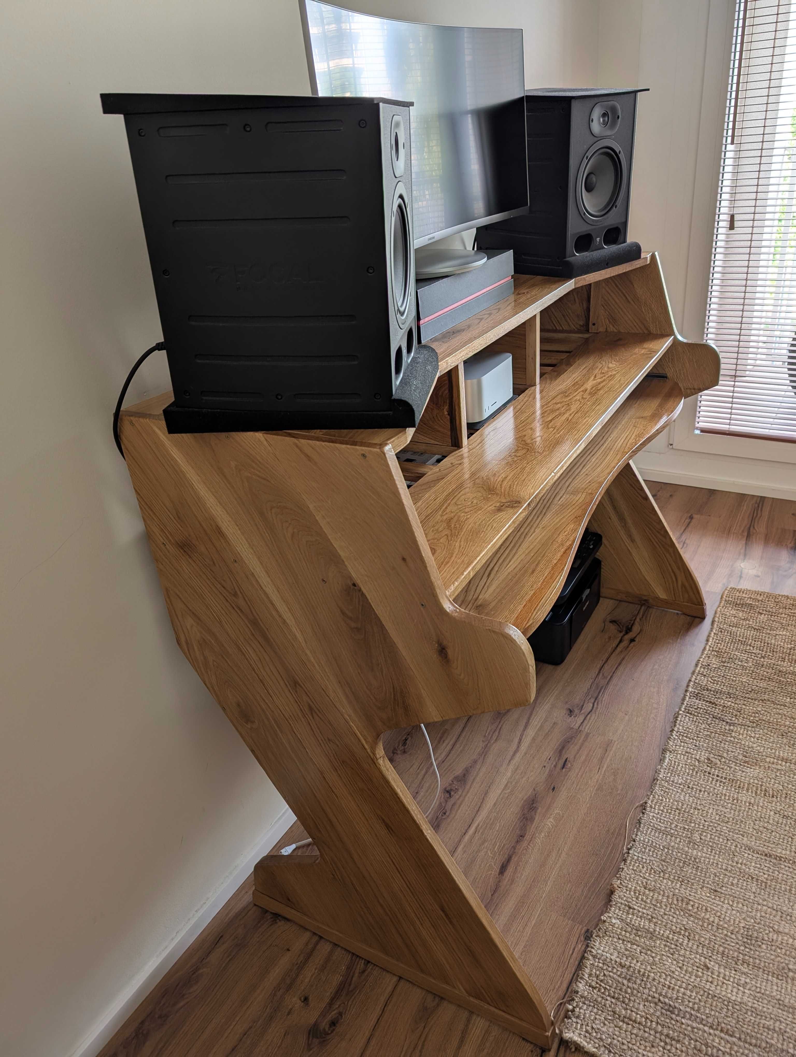 Biurko studyjne z litego dębu – solidne, na zamówienie, 2x 4U