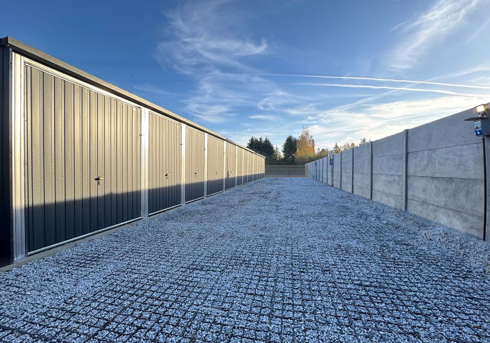 Garaż, magazyn 10m² Majków/Chmielnik prąd, monitoring, faktura