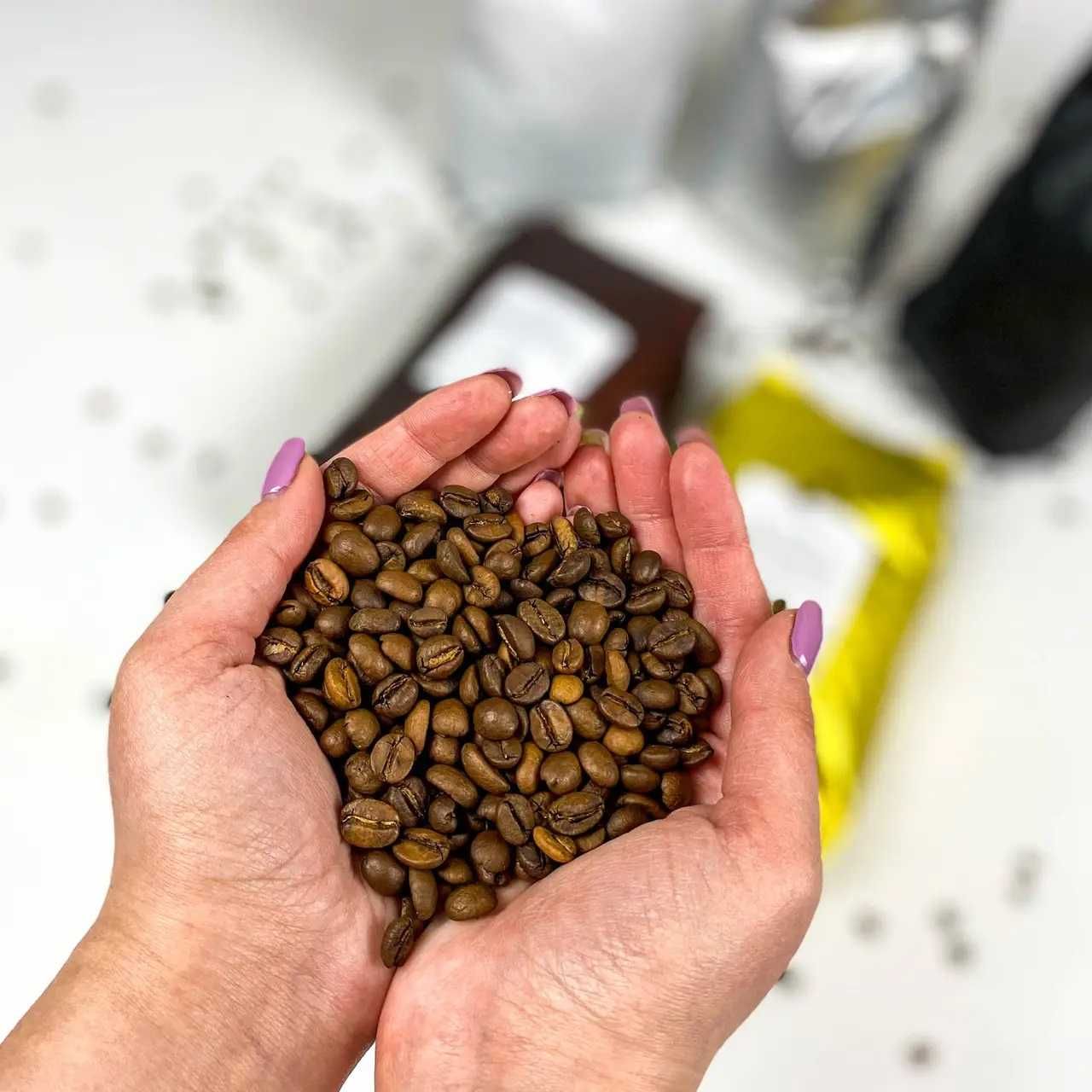 ТОПОВЫЙ Кофе в зернах 100% арабика свежеобжаренный 1кг опт и розница