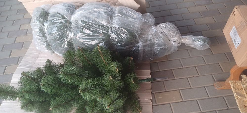 Елка искусственная 2,3 метра