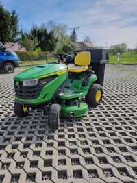 Traktorek John Deere S120 22 KM