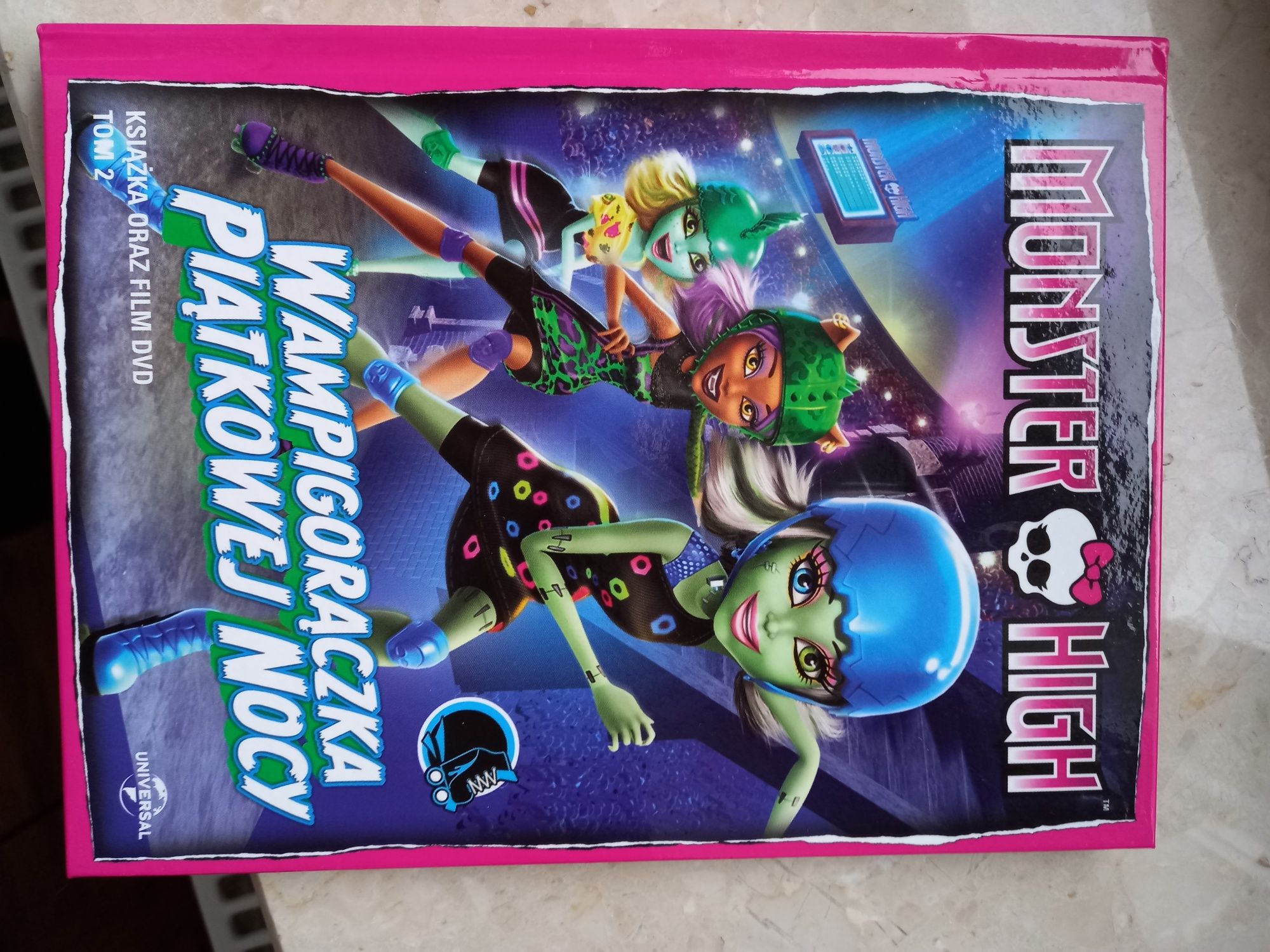 Monster High "Wampigorączka sobotniej nocy" Płyta DVD i książka