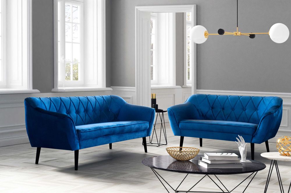 Zestaw mebli. Sofa 2 i 3 osobowa. Styl skandynawski. Pikowane