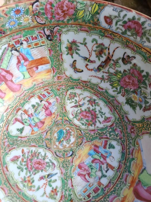 19th-century Chinese Rose Medallion/Canton punch bowl.
