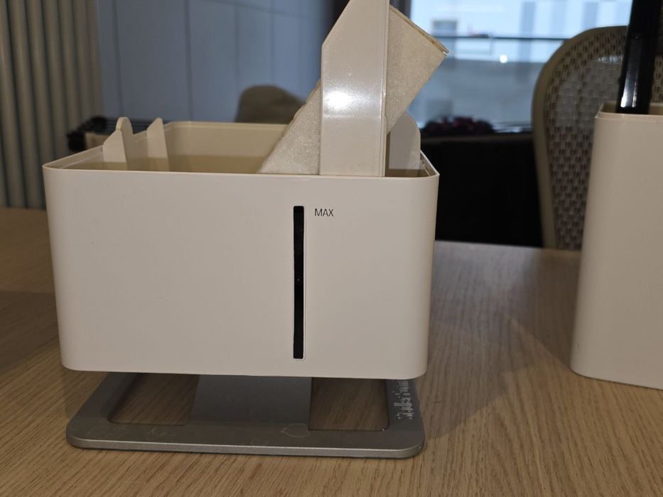 Nawilżacz ewaporacyjny Stadler Form Oskar Little Biały