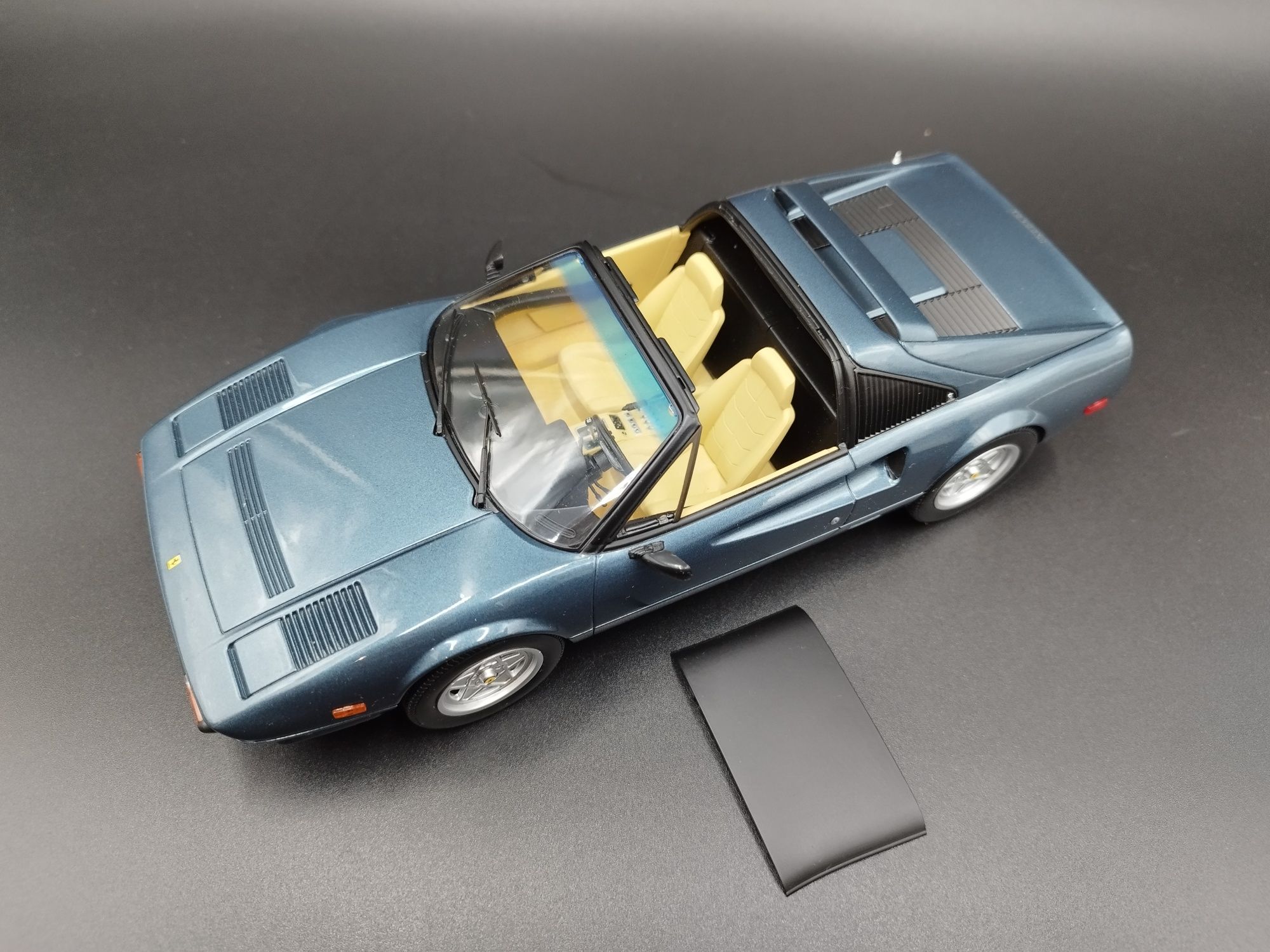 1:18 Norev 1982 Ferrari 308 GTS Blue  model