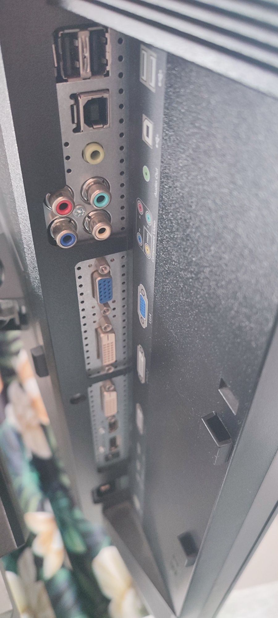 Monitor Dell U2410f