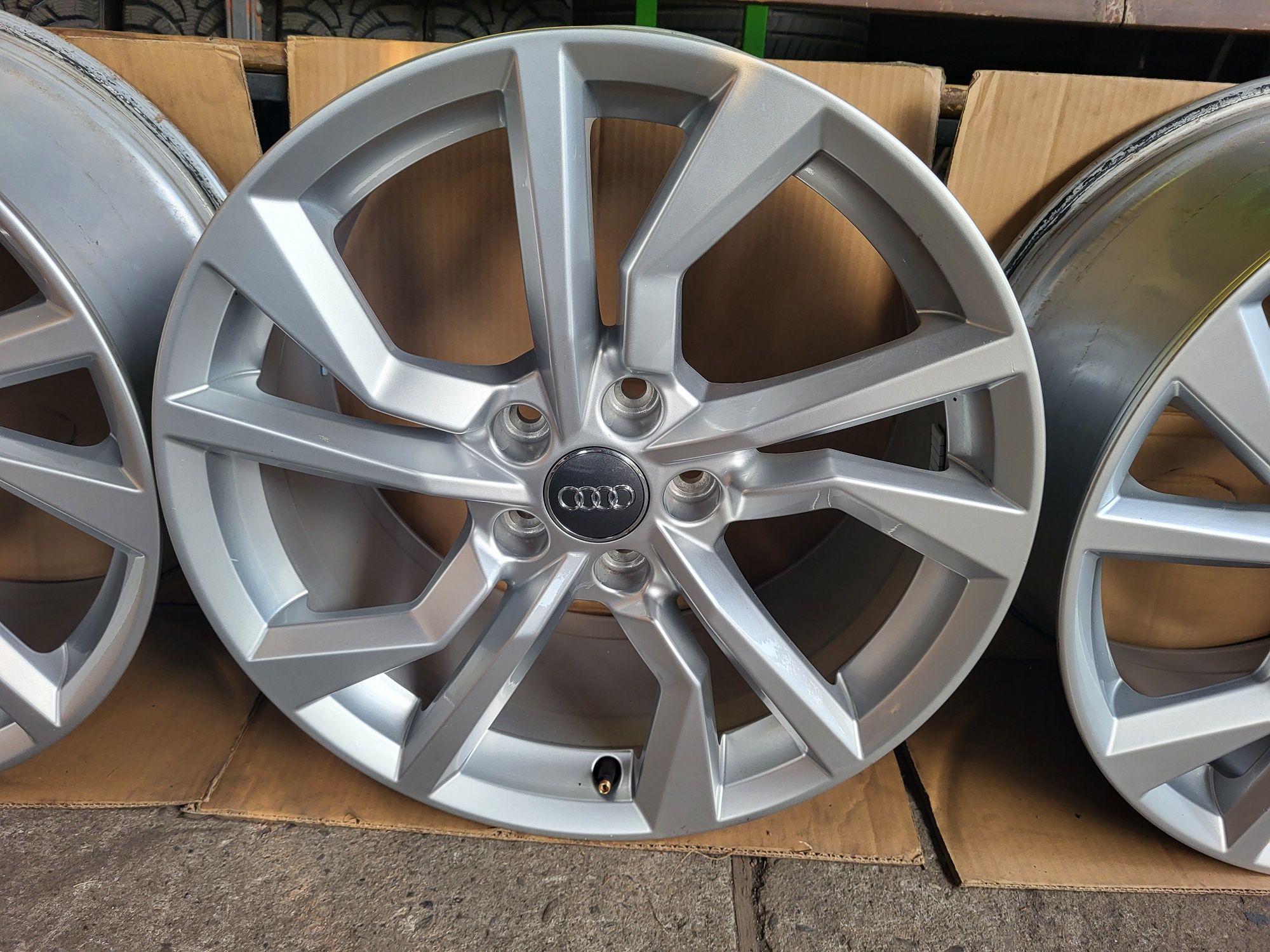 Alufelgi 5x112 18cali Oryginalne Audi TT