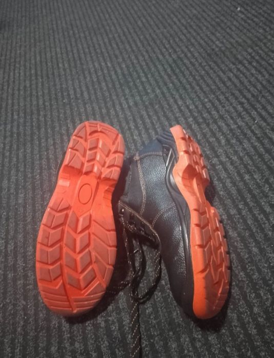 Buty robocze męskie r 42