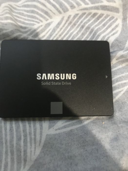 Продам SSD диск на 250 GB