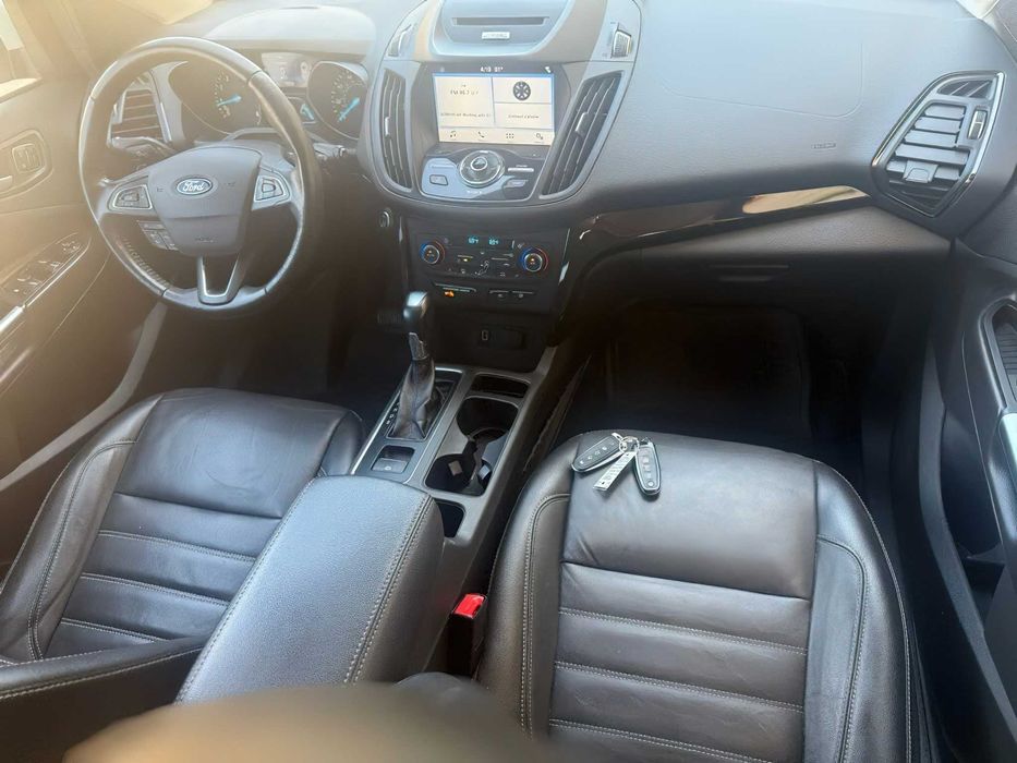 Ford Escape SE      2017