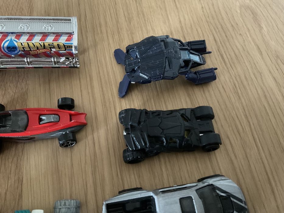 hot wheels машинки модель гелик