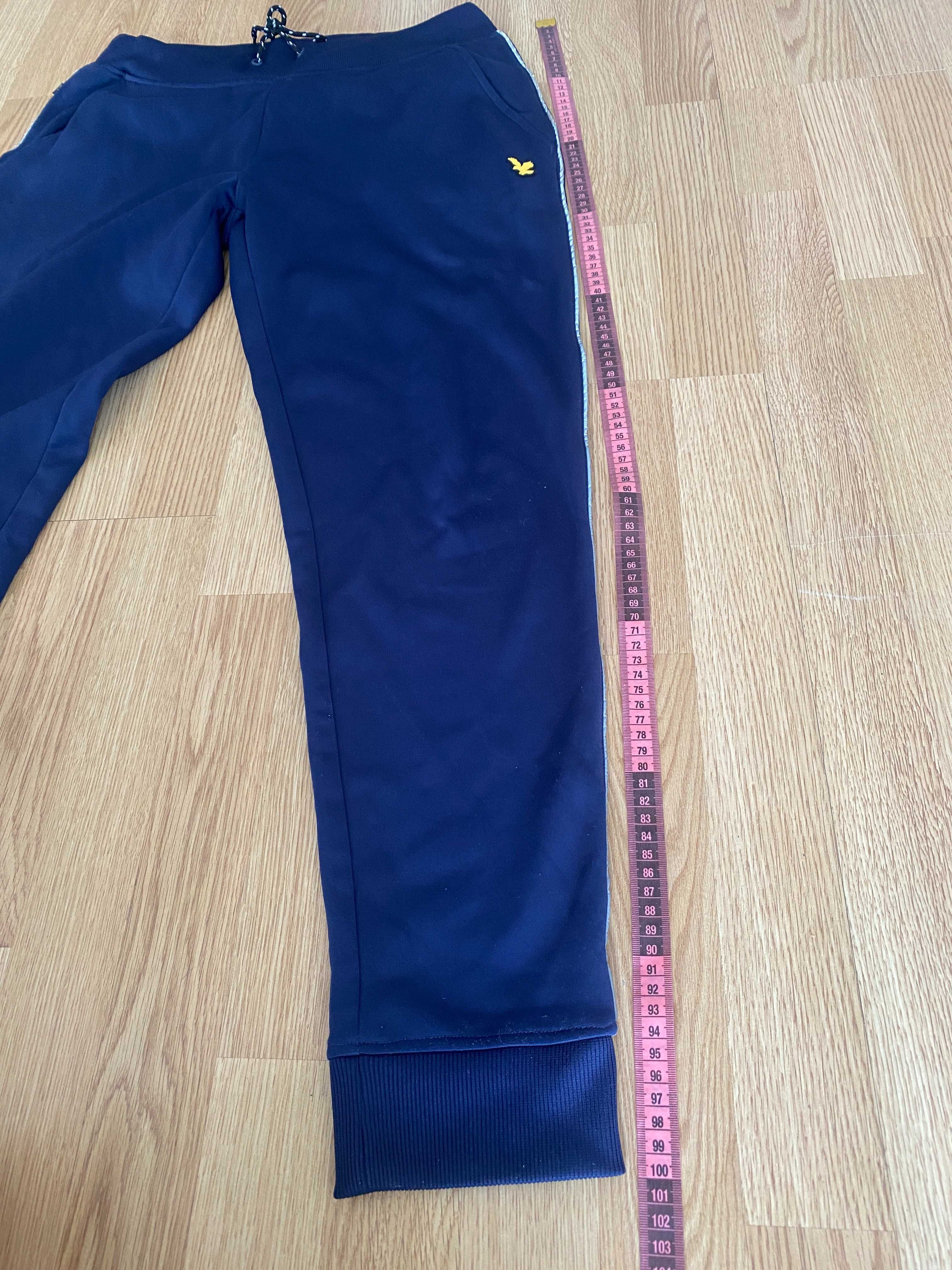 Спортивні штани Lyle & Scott