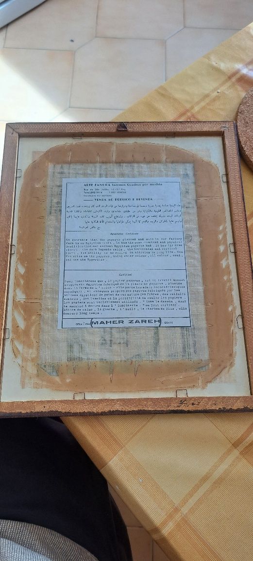 Pintura em papiro egípcio com certificado de autenticidade