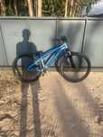 Bicicleta dirt jump octane one zircus