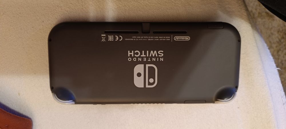 Nintendo Switch + Jogo Minecraft