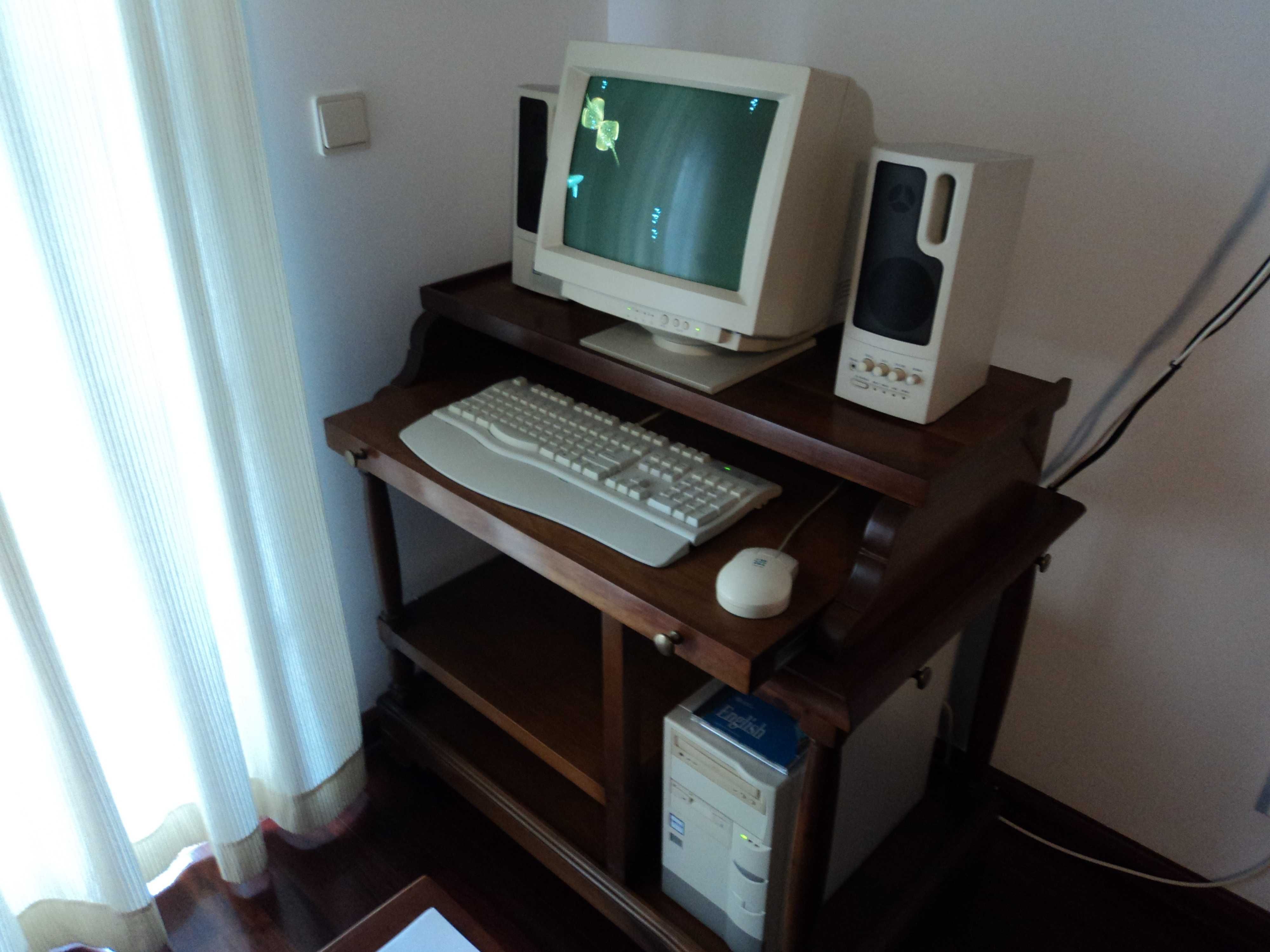 Computador Pentium 200 de 1995