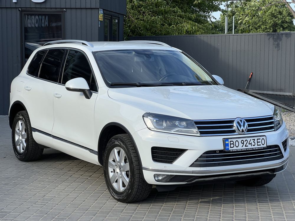 Volkswagen Touareg 2015 года Oficial 3,0 Diesel