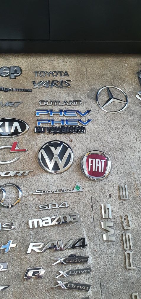 Emblema bmw, merecedes, varios