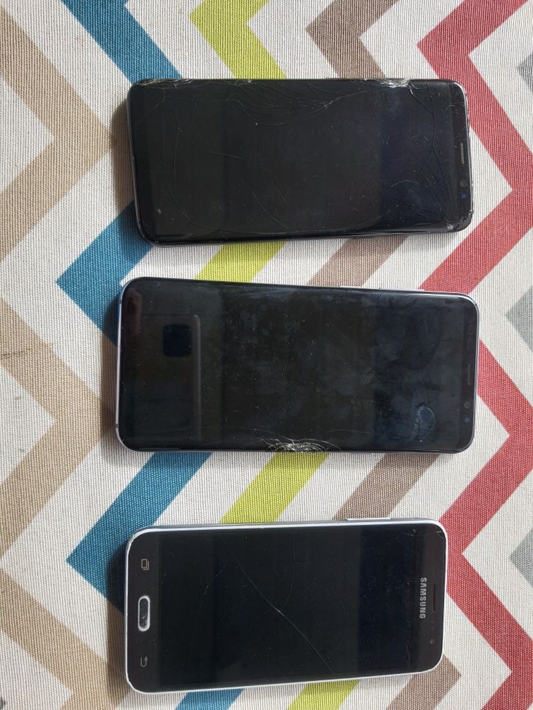 Tres Samsung Z Flip 3 S8P S8 J5 2016