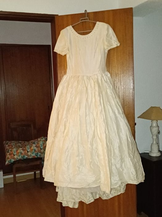 Vendo vestido de noiva lindo