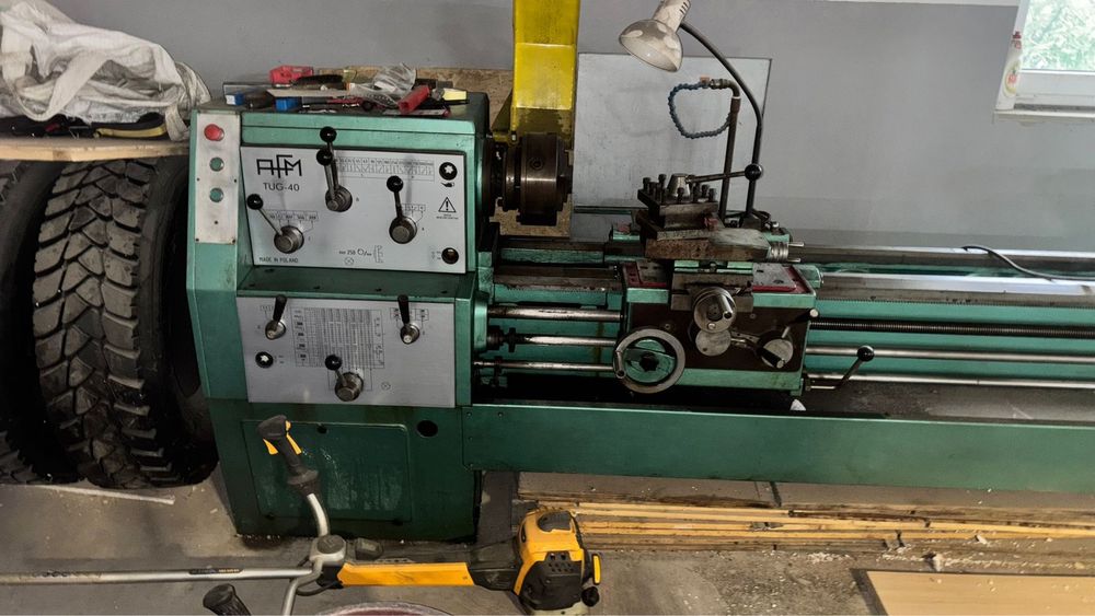 Tokarka TUG 40 x 2000