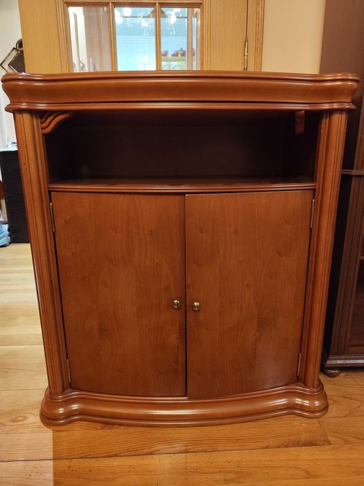 Movel tv em cerejeira