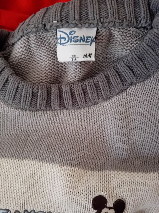 Sweter chłopięcy 98 cm