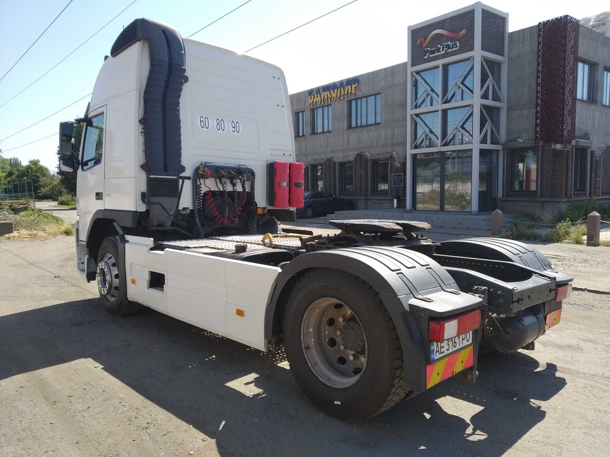 Тягач VOLVO FM 460