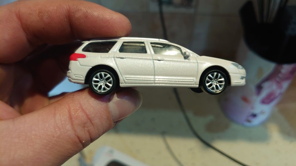 Model Citroen C5X7 Norev 1:64