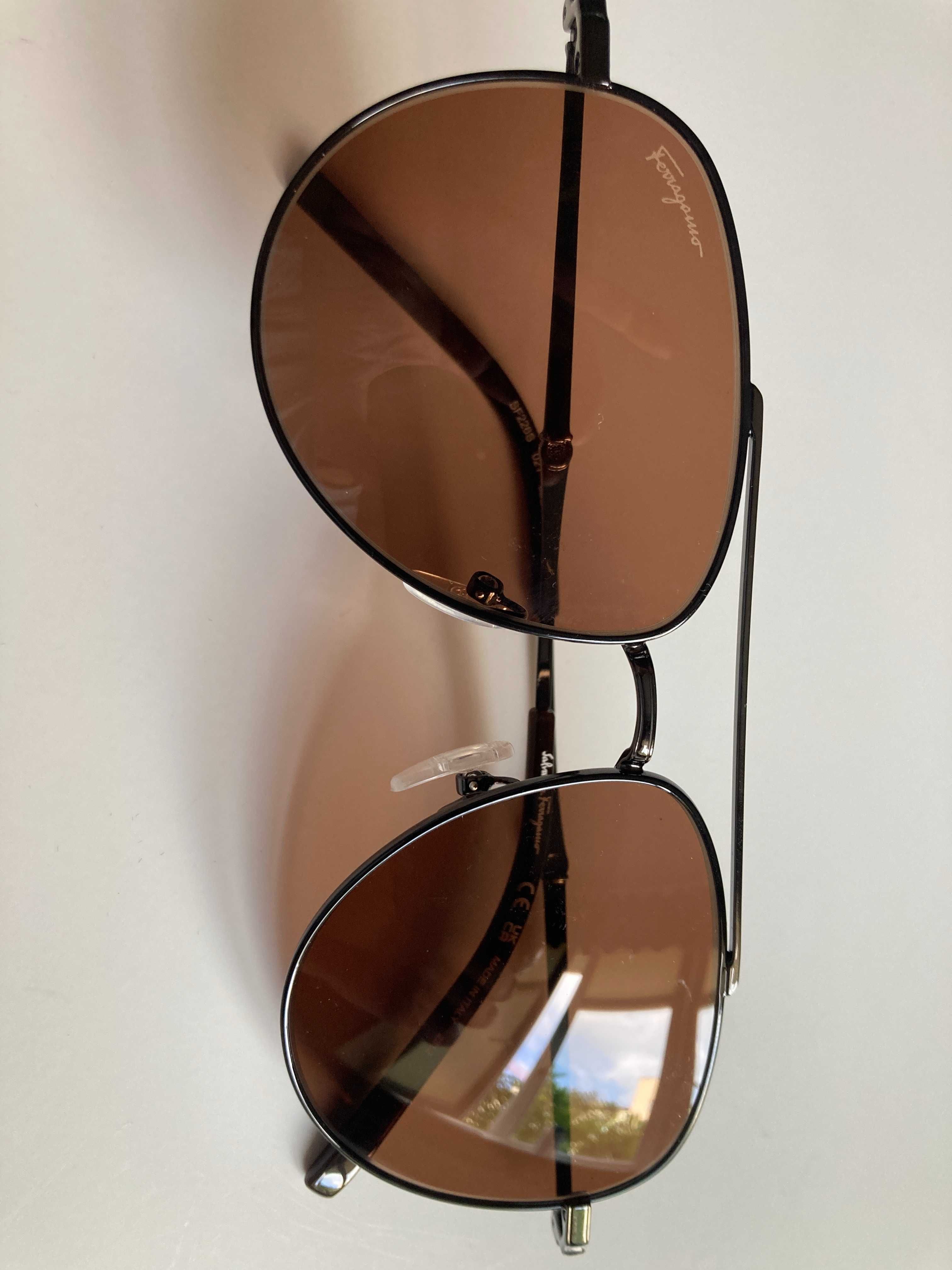 Salvatore Ferragamo SF226S  58 ekskluzywne okulary przeciwsłoneczne