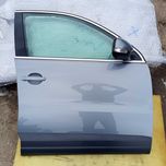Drzwi prawe Przód przednie VW Volkswagen TIGUAN I 5N0 kompletne