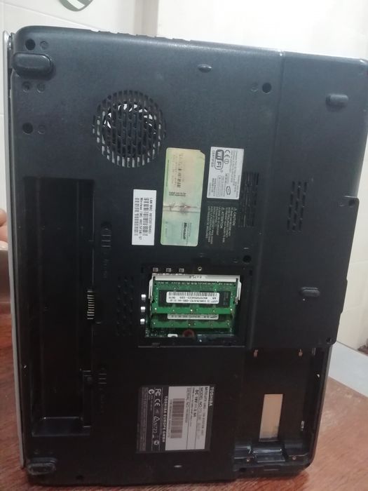 Toshiba satéllite L300